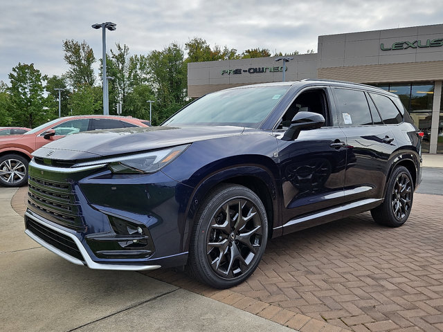 New 2025 Lexus TX 500h AWD image 2