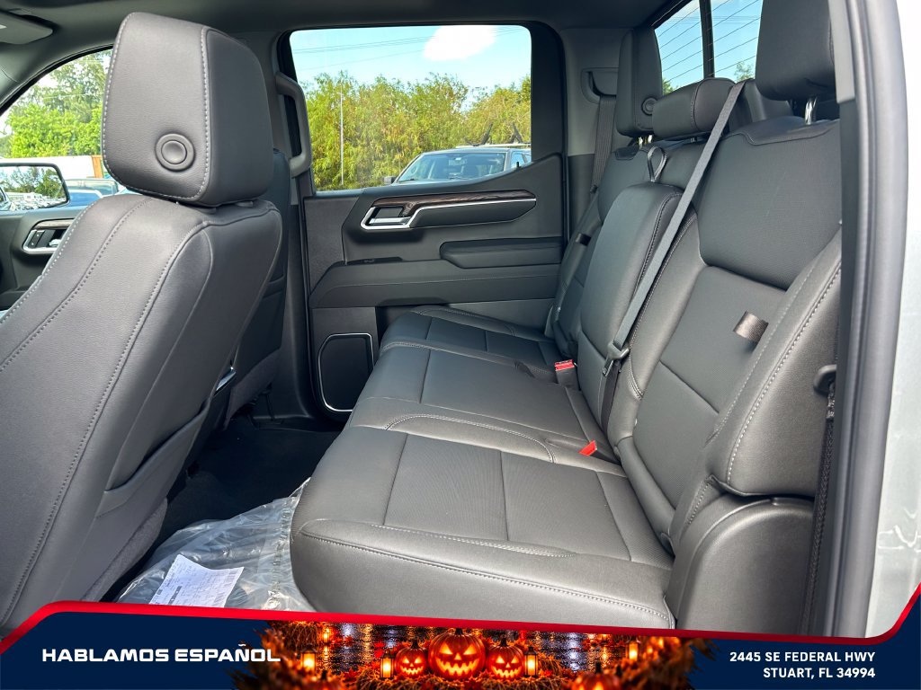 New 2026 GMC Sierra 1500 SLT w/ SLT Premium Package AWD/4WD image 11