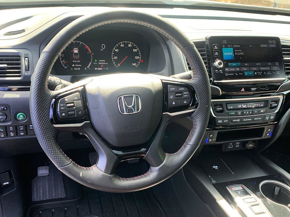 Used 2024 Honda Ridgeline Black Edition image 12