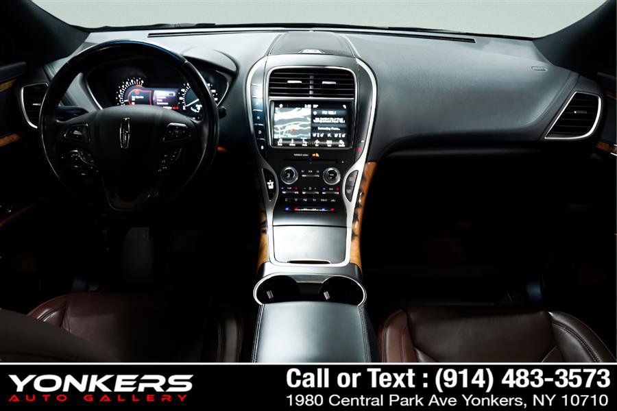 Used 2017 Lincoln MKX Reserve w/ Lincoln MKX Climate Package image 37