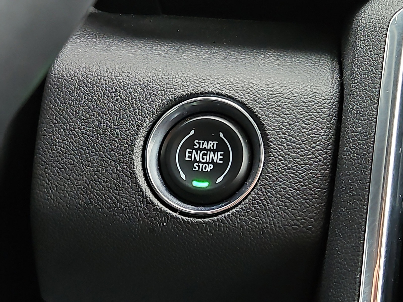 Certified 2025 GMC Acadia Elevation image 23