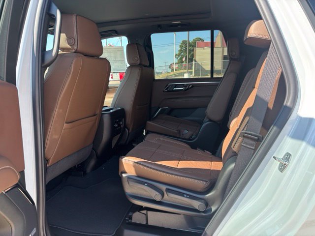 New 2026 Chevrolet Tahoe High Country w/ Sun And Tow Package AWD/4WD image 11