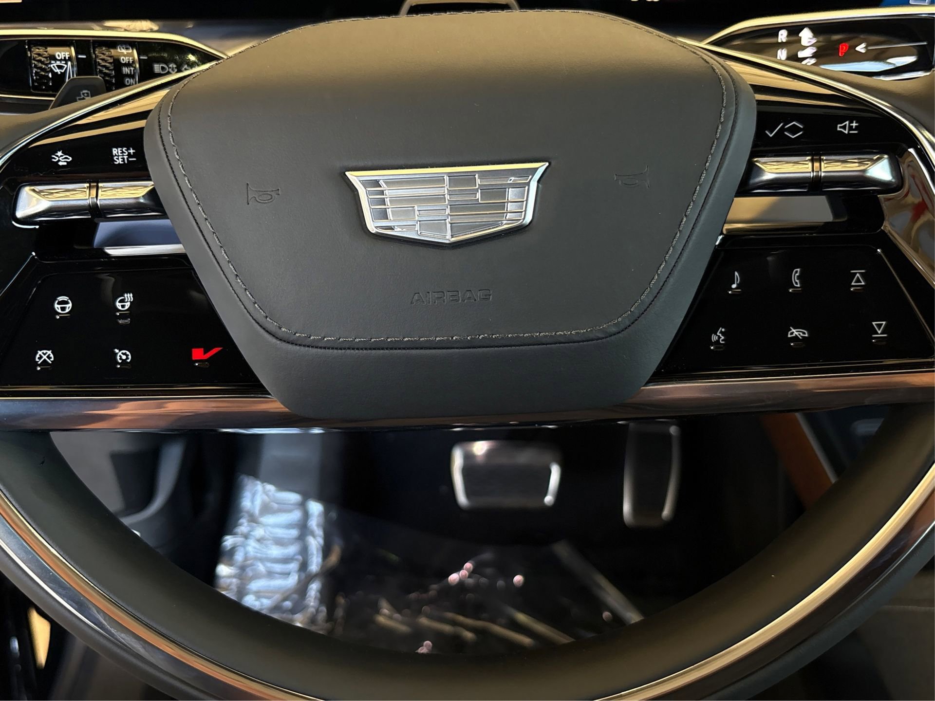 New 2026 Cadillac Vistiq Premium Luxury image 17