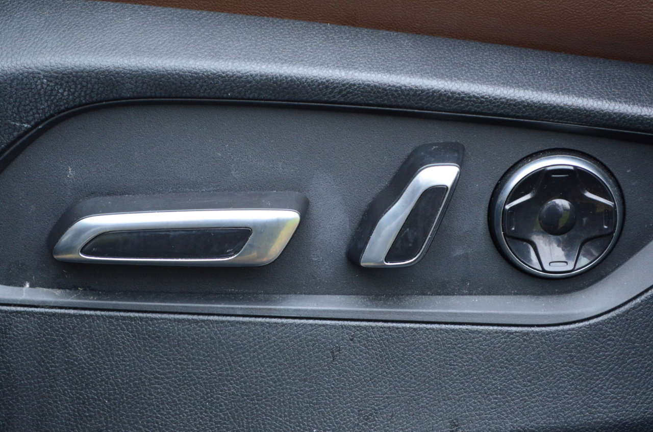 Used 2023 Acura MDX SH-AWD w/ Technology Package image 26