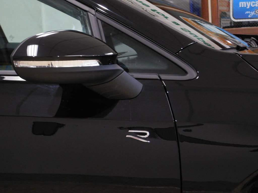 Used 2026 Volkswagen Golf image 10