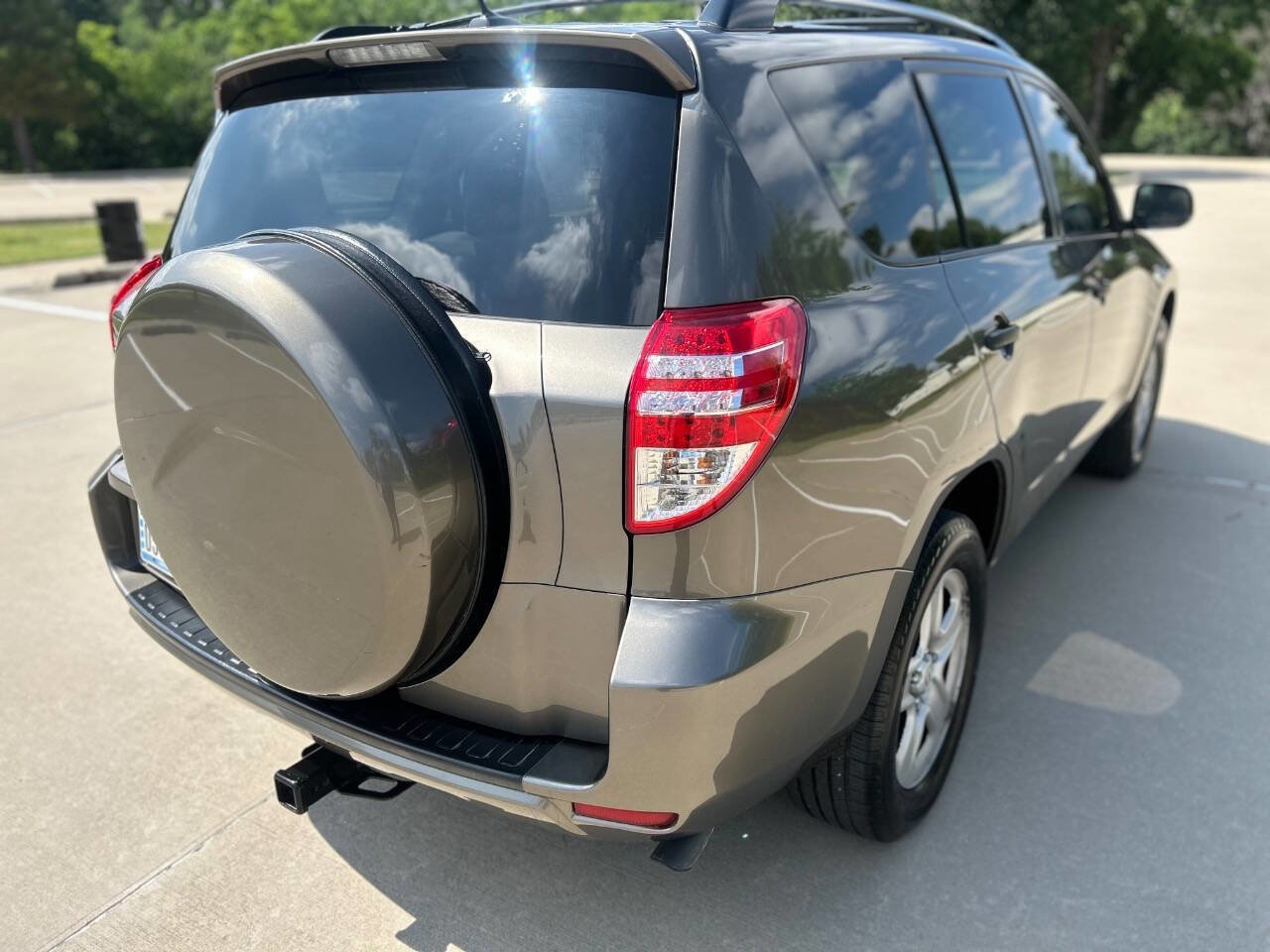Used 2011 Toyota RAV4 2WD w/ Base L4 Extra Value Pkg image 6