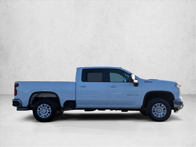 New 2026 Chevrolet Silverado 2500 LT w/ Z71 Off-Road Package AWD/4WD image 4