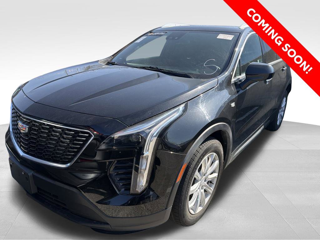 Used 2023 Cadillac XT4 Luxury w/ Cold Weather Package