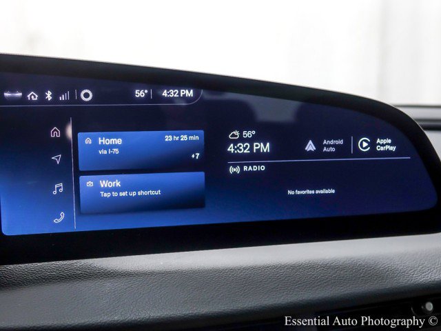 Used 2023 Lucid Air Touring image 18