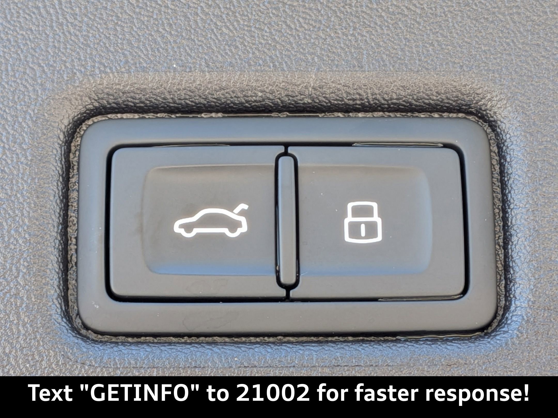 Used 2025 Audi Q5 2.0T Premium w/ Convenience Package image 18