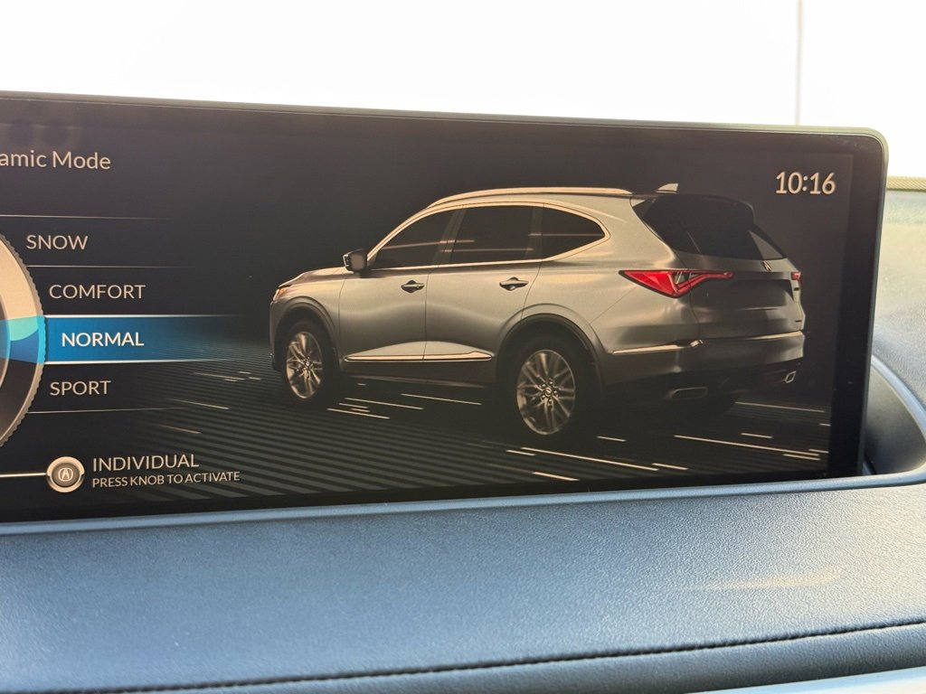 Used 2023 Acura MDX FWD w/ Technology Package image 13