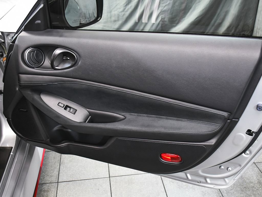 Used 2024 Nissan Z NISMO w/ Floor Mat Package RWD image 15