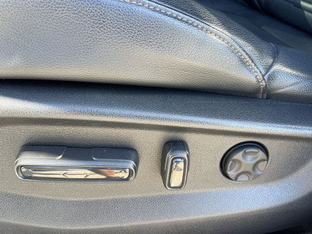 Used 2019 Honda CR-V Touring image 28