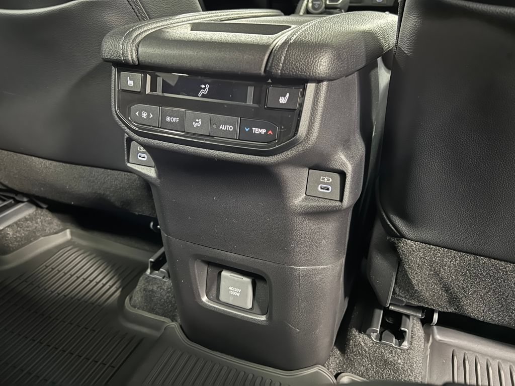 New 2026 Toyota Grand Highlander AWD Hybrid image 21