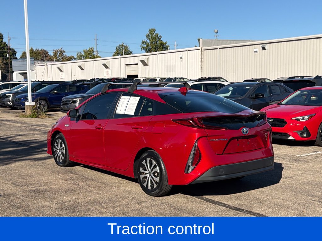 Used 2022 Toyota Prius Prime LE FWD image 3