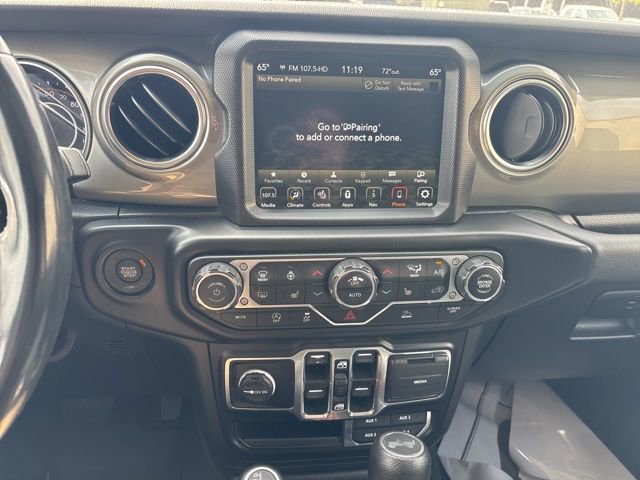 Used 2022 Jeep Wrangler Unlimited Sahara w/ Dual Top Group image 79