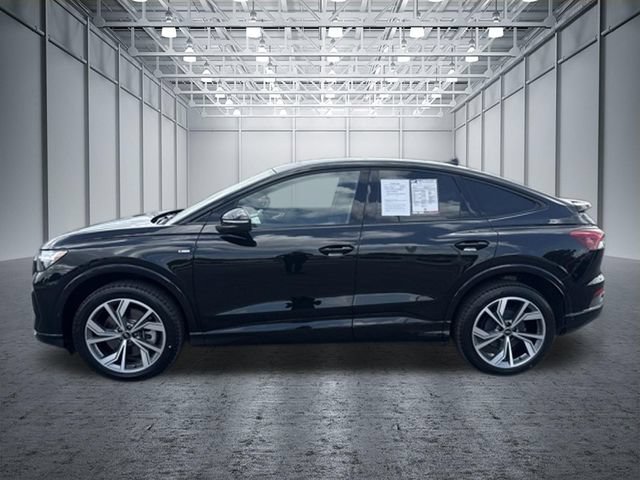 Used 2023 Audi Q4 e-tron Premium Plus w/ Premium Plus AWD/4WD image 2