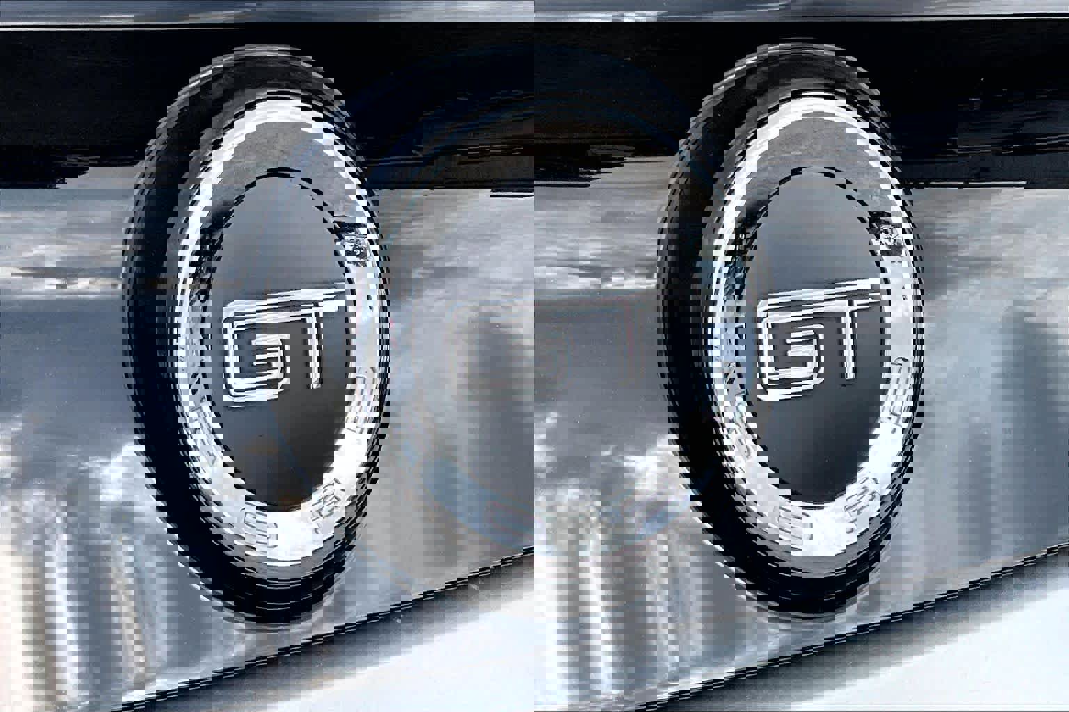 Used 2013 Ford Mustang GT image 30