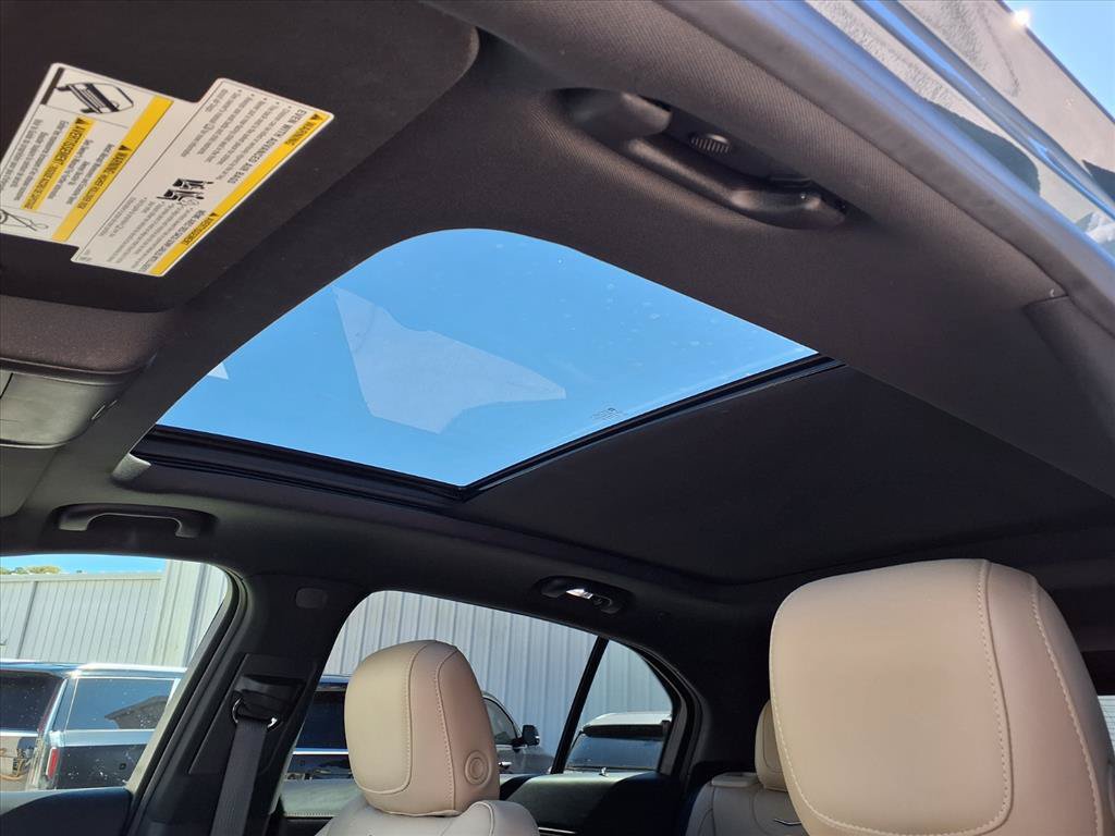 Certified 2024 Cadillac XT4 Luxury FWD image 22
