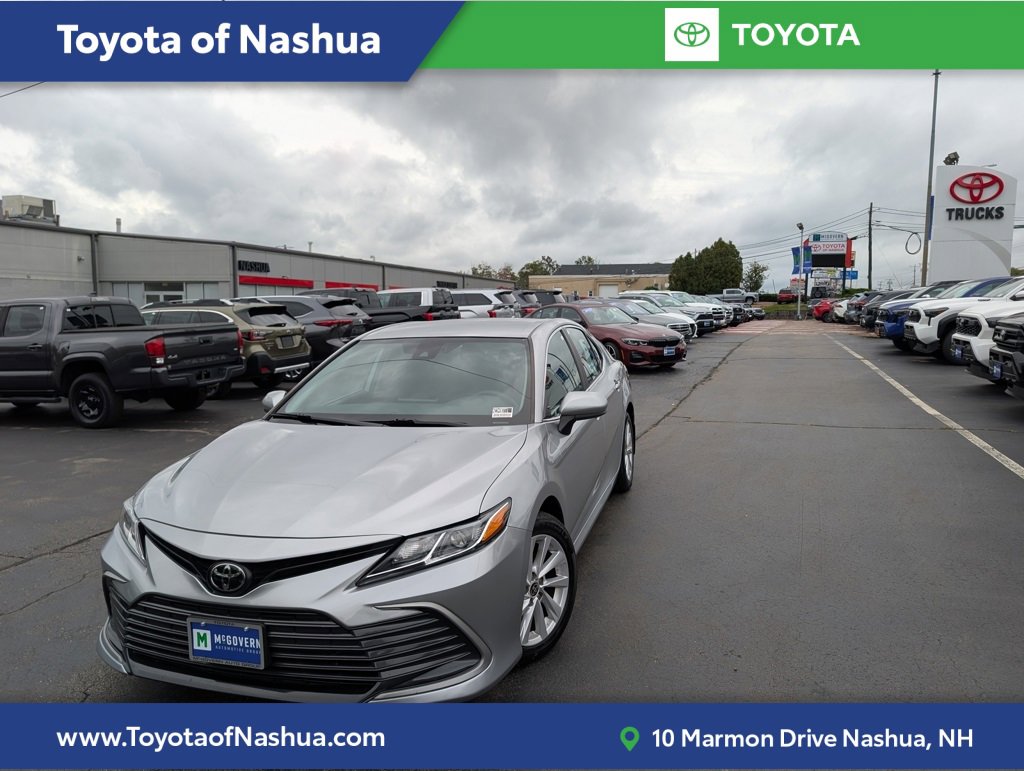 Certified 2023 Toyota Camry LE image 1