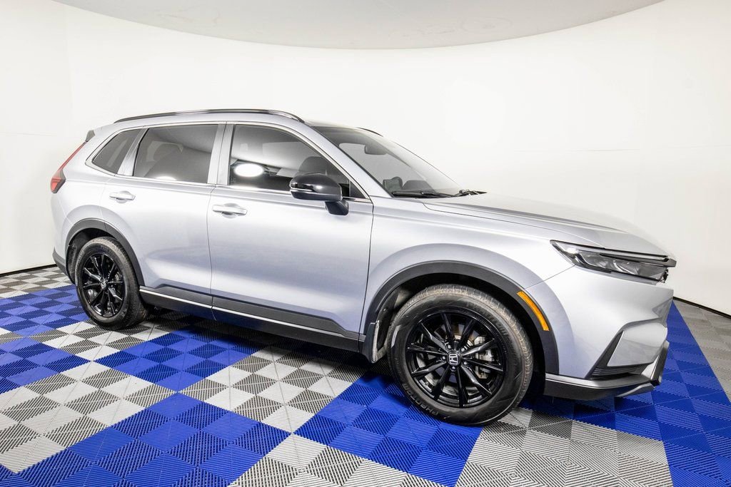 Used 2023 Honda CR-V Sport image 3