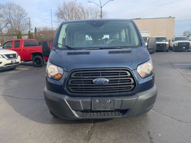 Used 2019 Ford Transit 150 XL image 4