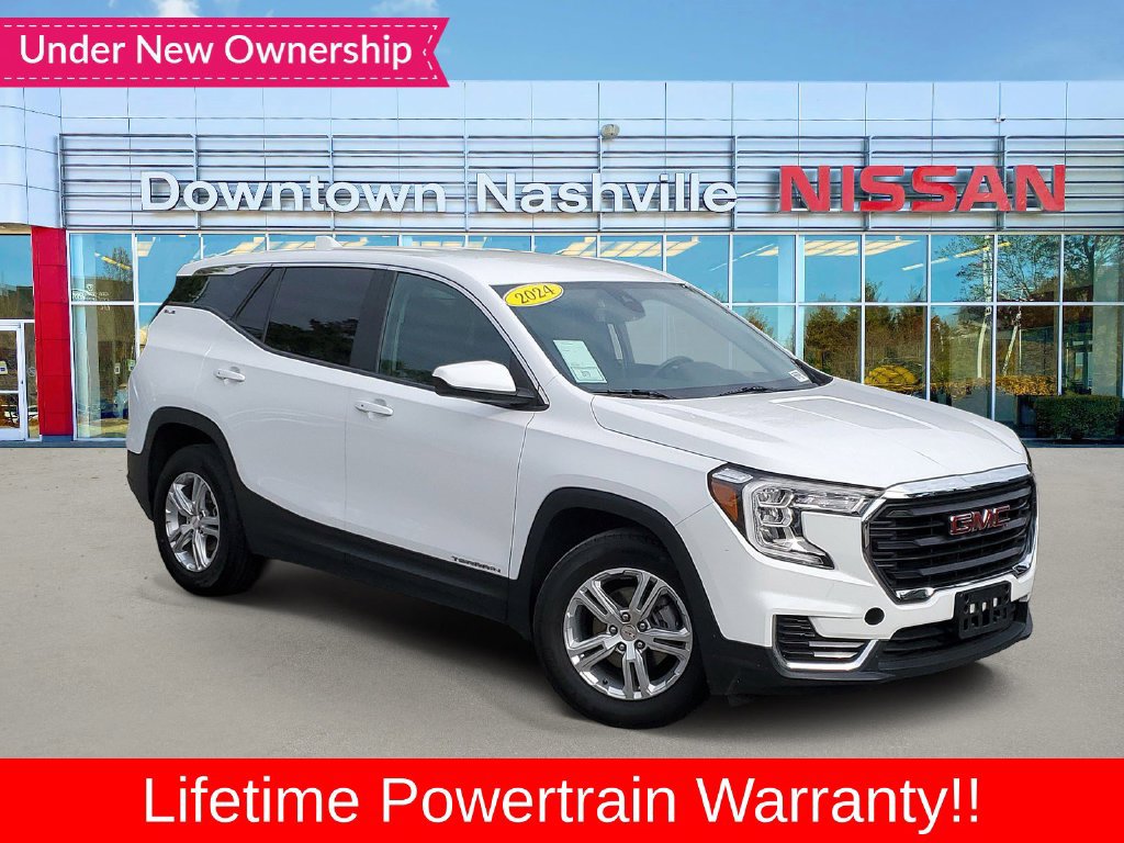 Used 2024 GMC Terrain SLE