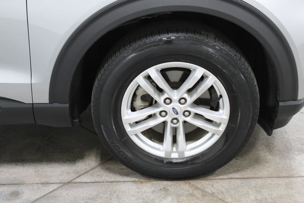 Used 2023 Ford Explorer XLT w/ Equipment Group 202A image 59
