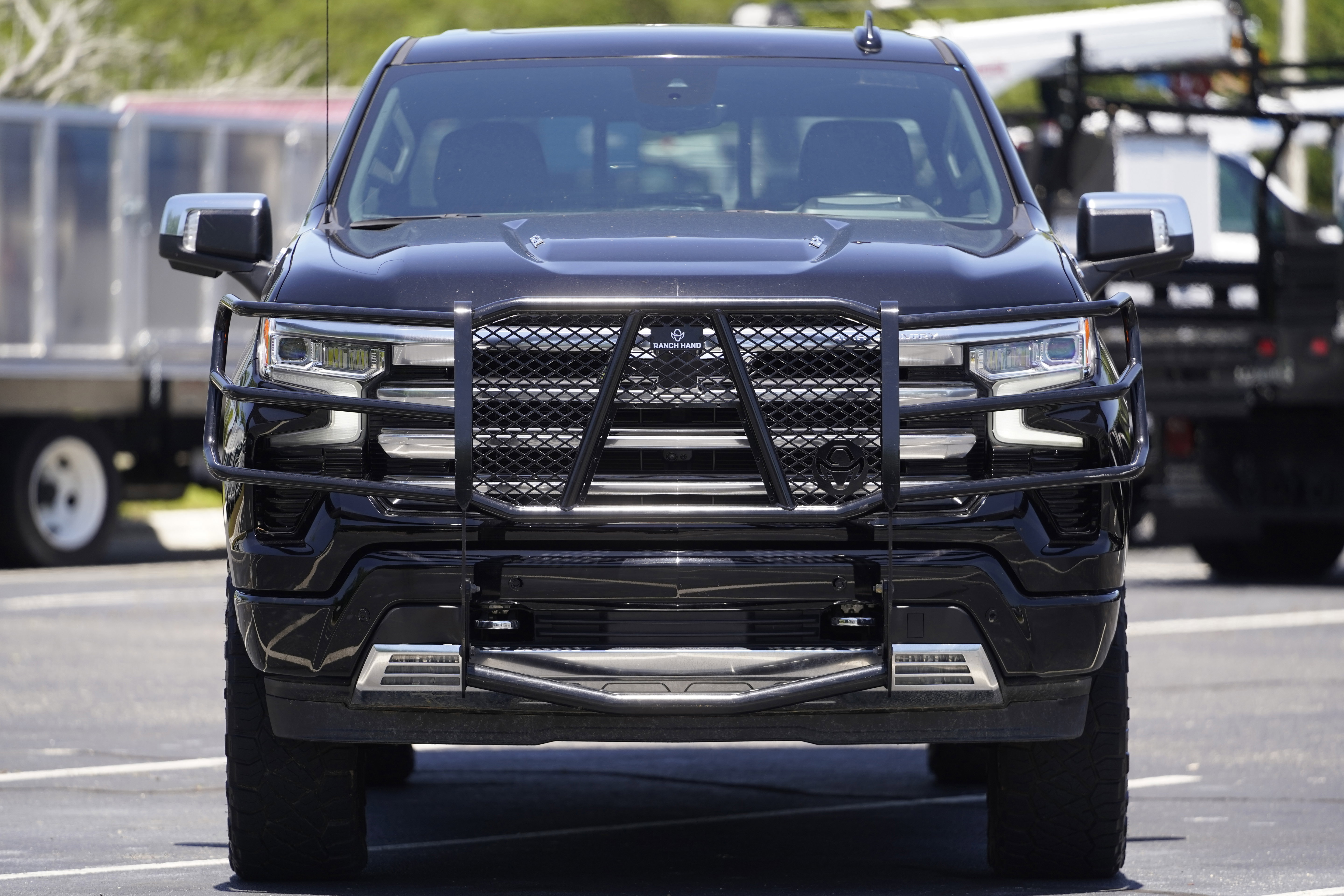 Used 2024 Chevrolet Silverado 1500 High Country AWD/4WD image 37