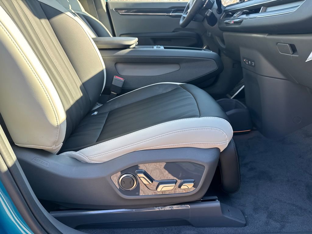 New 2026 Kia EV9 GT-Line image 13