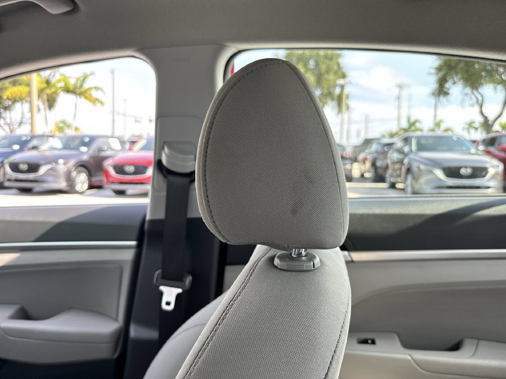 Used 2019 Hyundai Elantra SEL FWD image 16