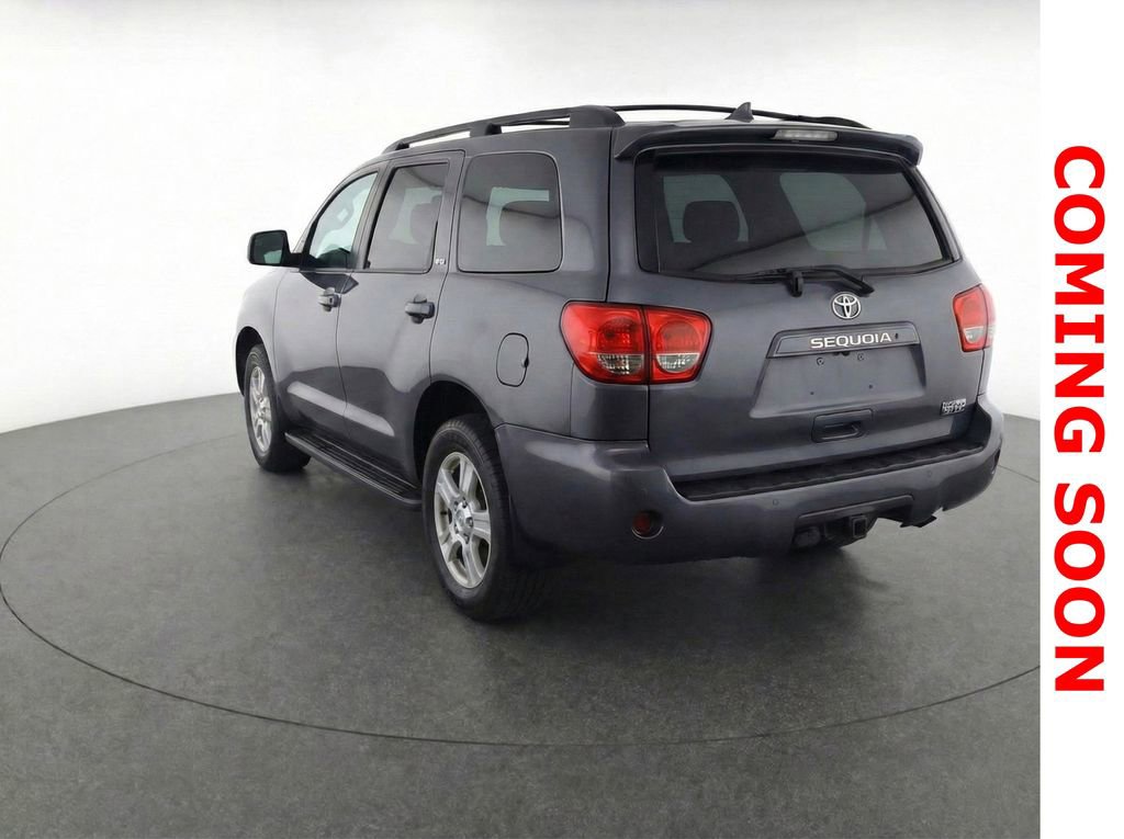 Used 2016 Toyota Sequoia SR5 image 4