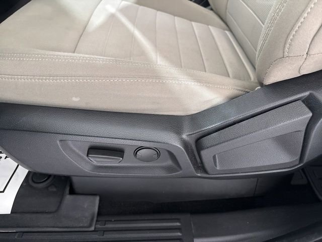 Used 2019 Ford Ranger XLT w/ Equipment Group 302A Luxury RWD image 18