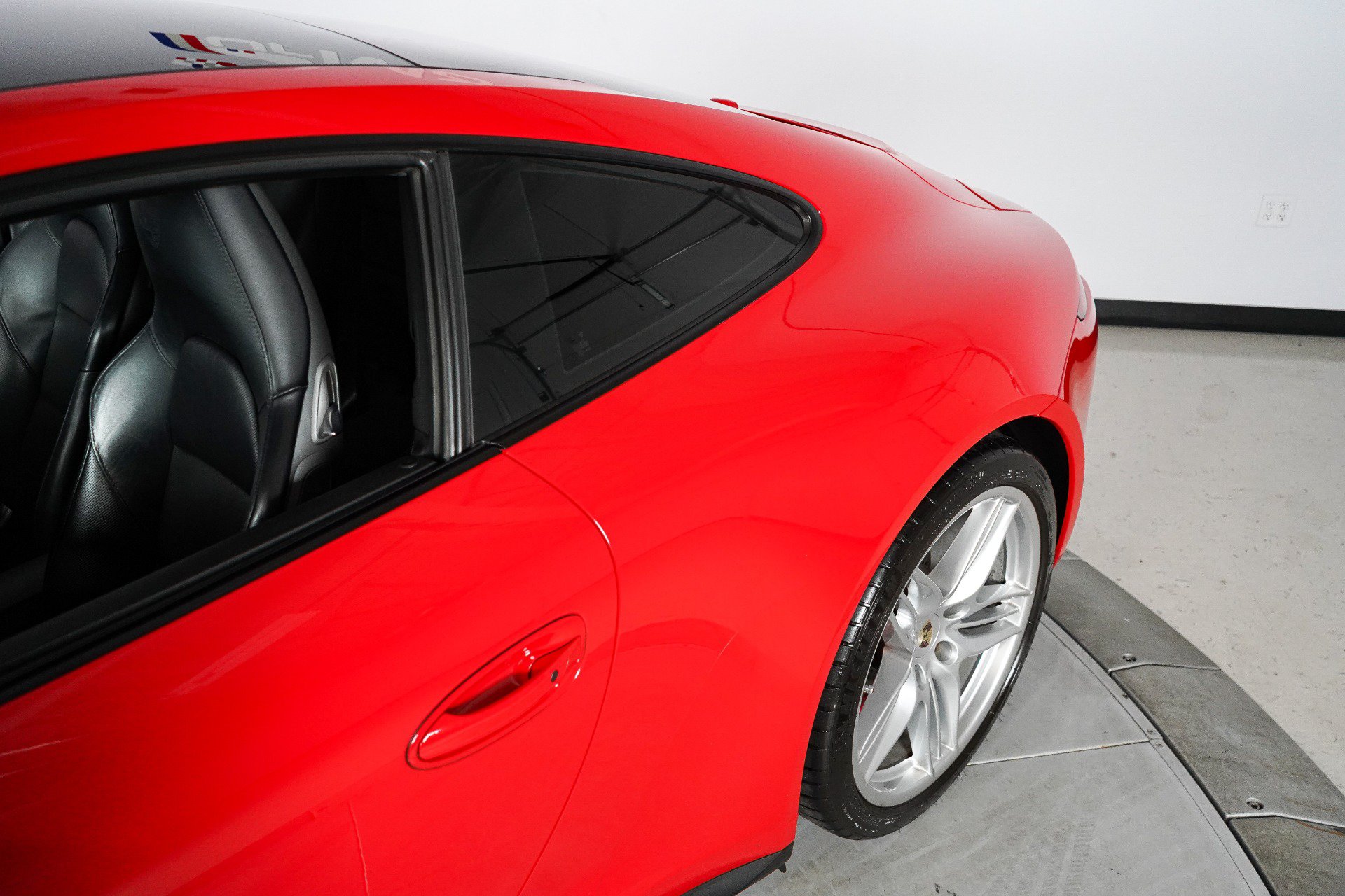 Used 2013 Porsche 911 Carrera 4 AWD/4WD image 3