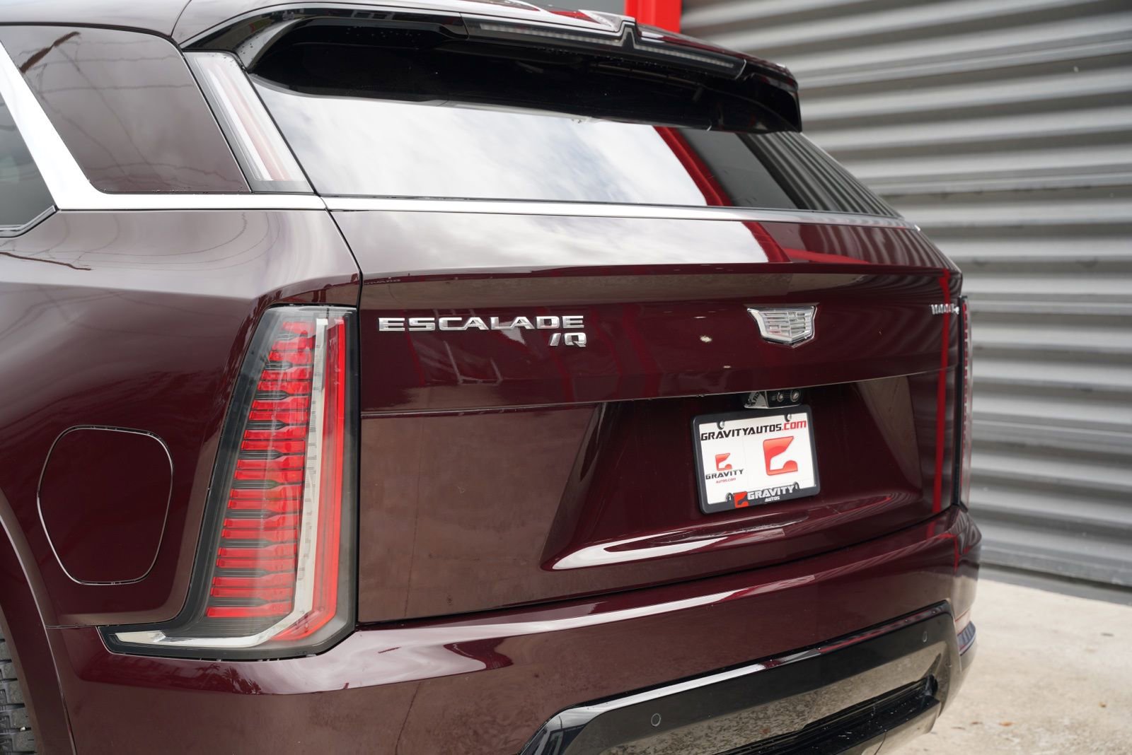 Used 2025 Cadillac Escalade IQ Luxury 2 w/ LPO, Premium Carpet Package image 9