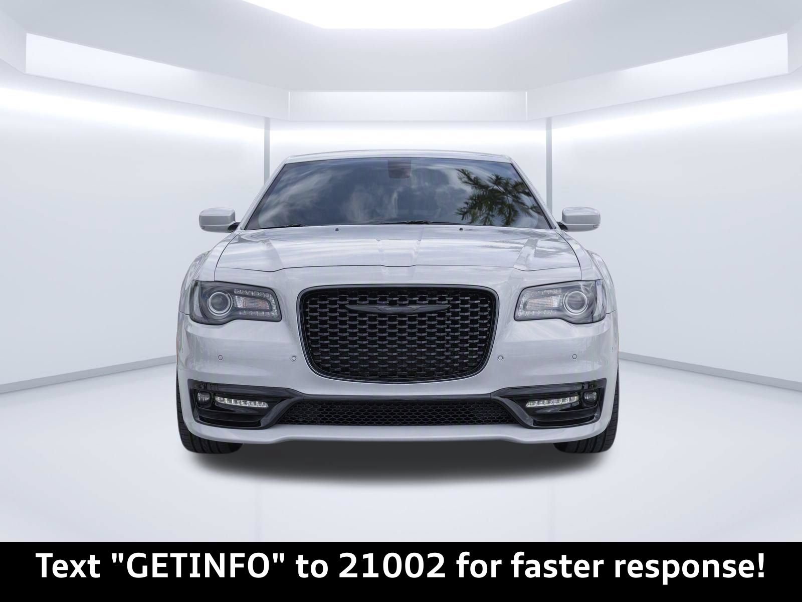 Used 2022 Chrysler 300 S RWD image 5