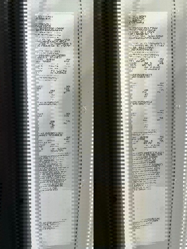 Used 2022 Chevrolet Express 3500 w/ Power Convenience Package image 12