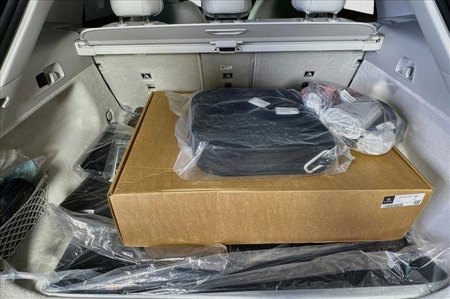 New 2027 Mercedes-Benz EQE 320 4MATIC SUV image 24