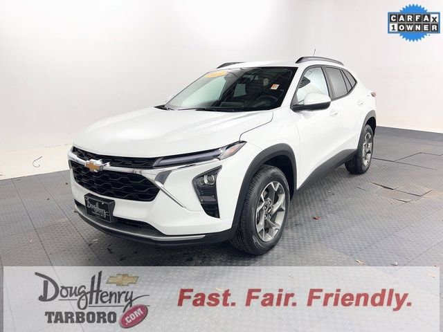 Used 2025 Chevrolet Trax LT w/ LT Convenience Package image 1
