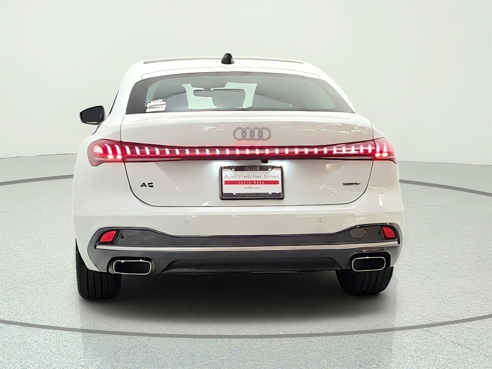 Used 2025 Audi A5 2.0T Premium Plus w/ Premium Plus AWD/4WD image 6