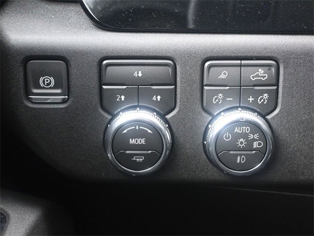 New 2026 GMC Sierra 2500 SLE w/ SLE Value Package; image 8