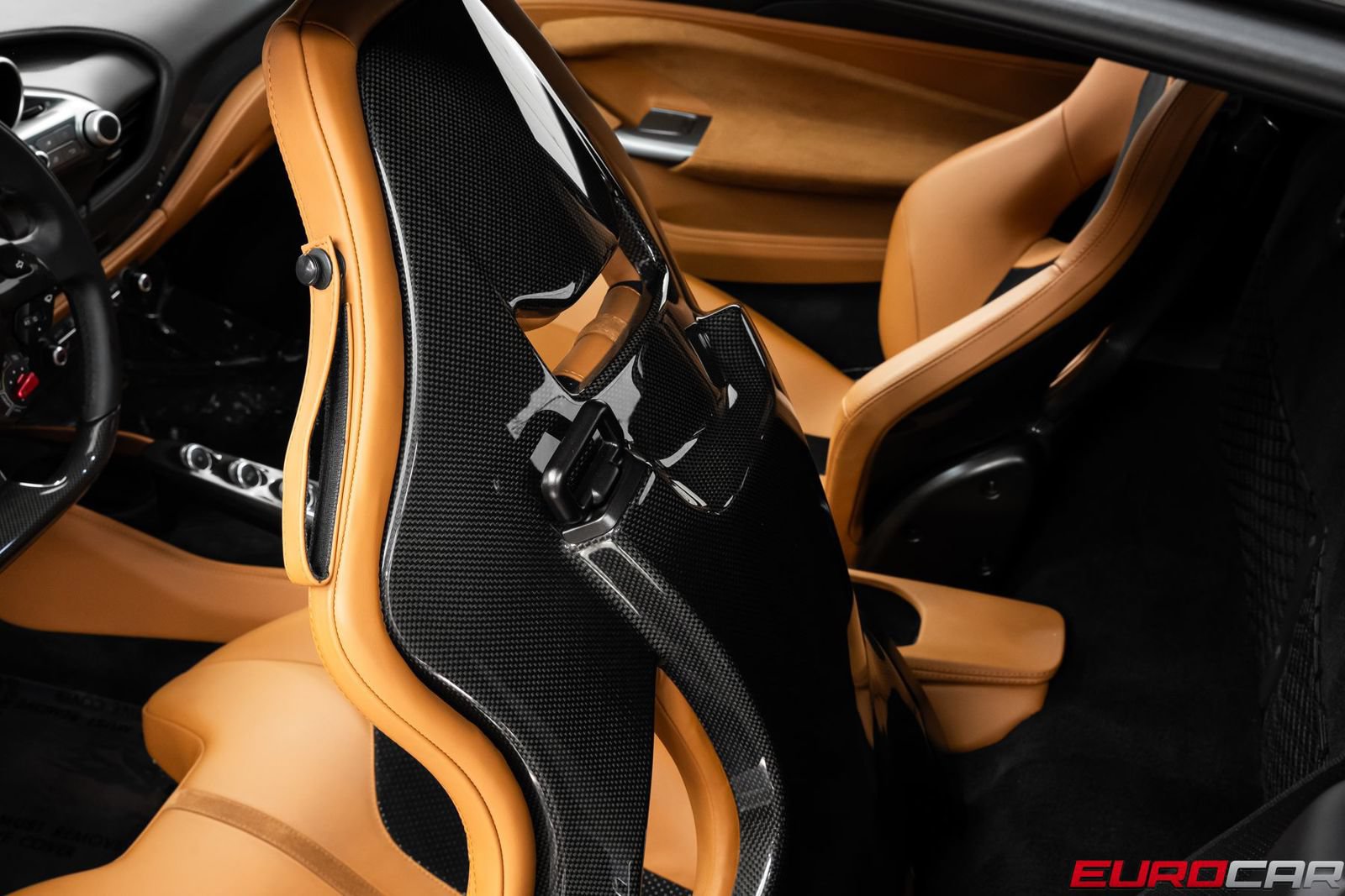 Used 2021 Ferrari F8 Tributo RWD image 42