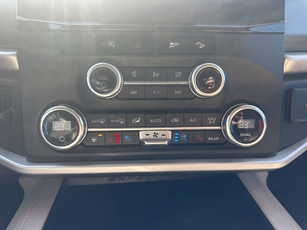 Used 2024 Ford Expedition Max XLT image 20