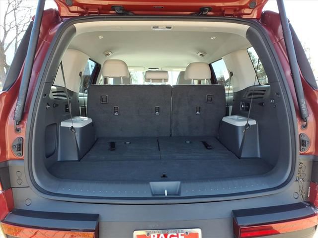 Used 2025 Hyundai Santa Fe SEL image 8