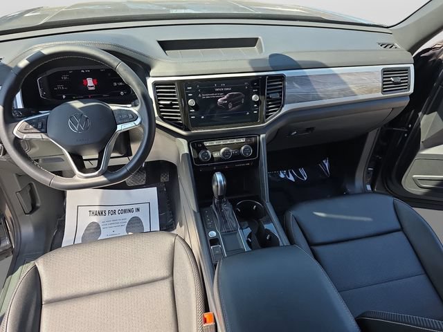 Used 2023 Volkswagen Atlas Cross Sport SE FWD image 17
