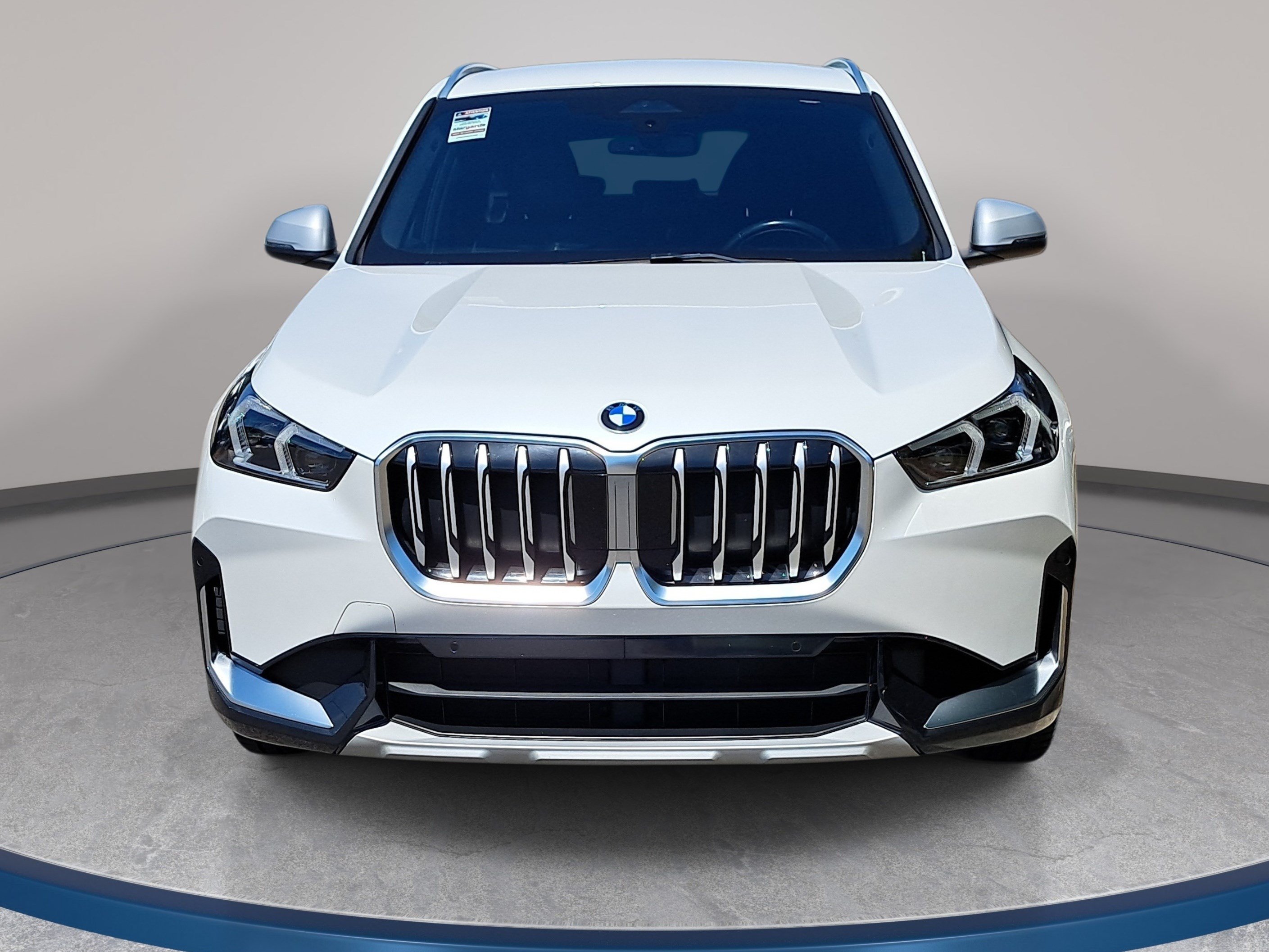 Certified 2023 BMW X1 xDrive28i w/ Convenience Package AWD/4WD image 2