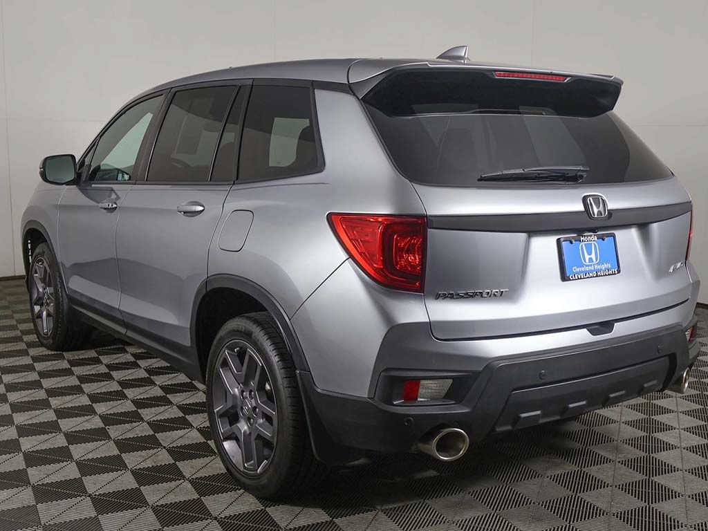 Used 2023 Honda Passport EX-L image 10