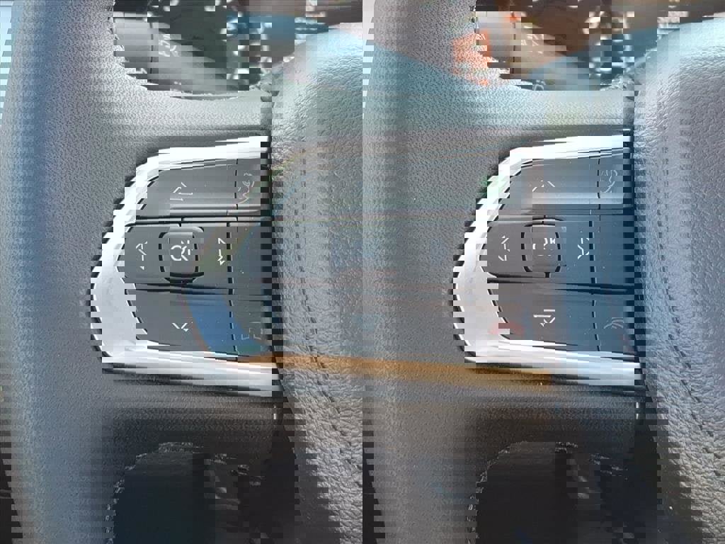 New 2026 Jeep Compass Limited image 13