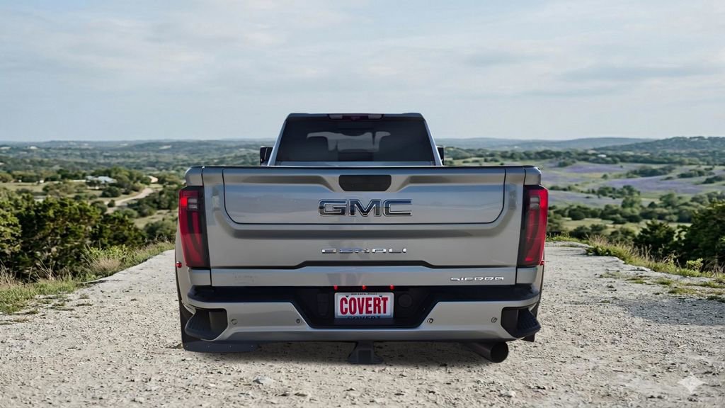 Used 2024 GMC Sierra 3500 Denali Ultimate image 9