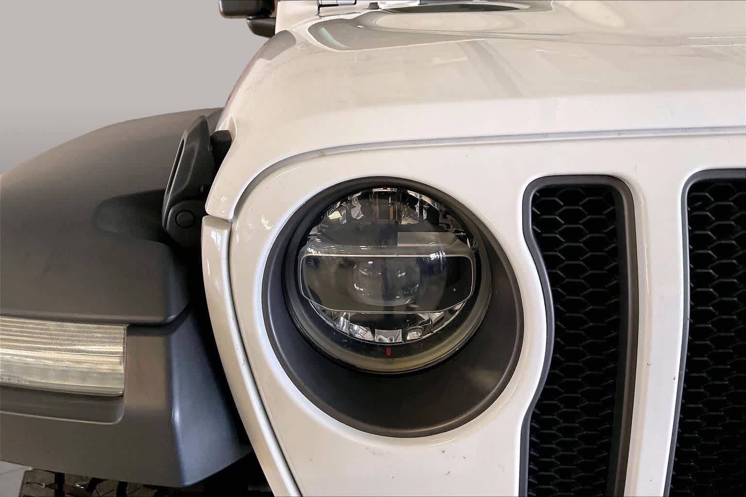 Used 2020 Jeep Wrangler Unlimited Rubicon AWD/4WD image 24